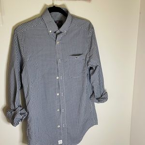 Men’s XS Vineyard Vines long sleeve shirt
